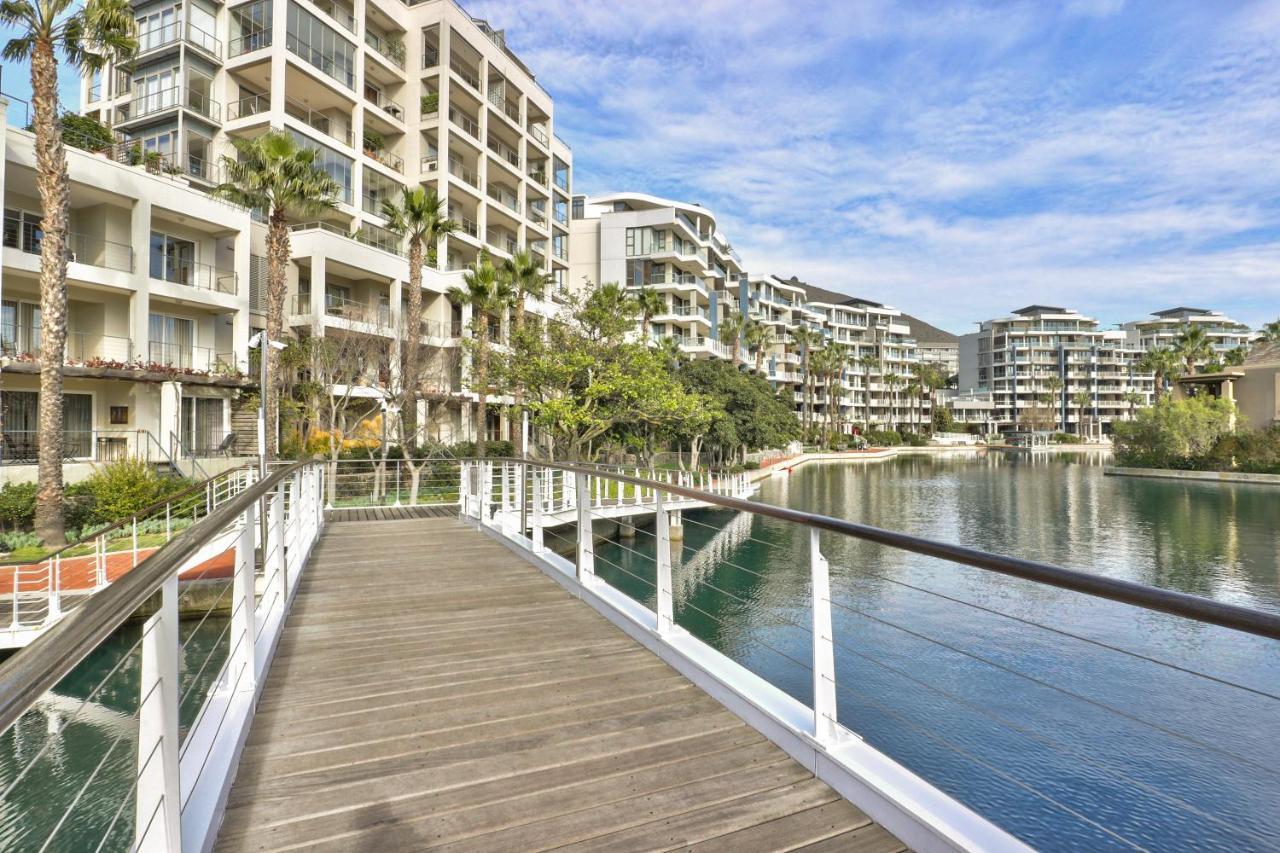 Elegant V&A Waterfront Canal Apartment 케이프타운 외부 사진